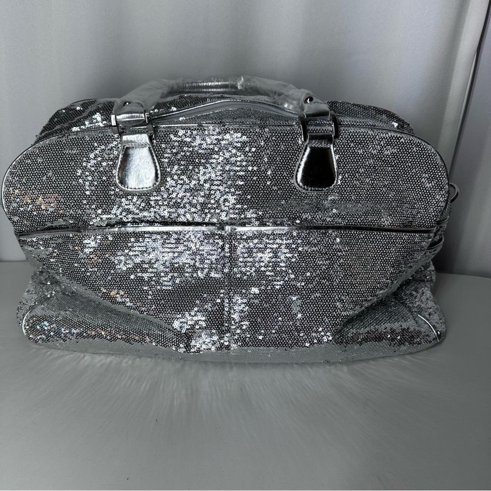 Joan Boyce Silver Sequin Weekender Travel Bag Glam Overnight NWT - Picture 4 of 16
